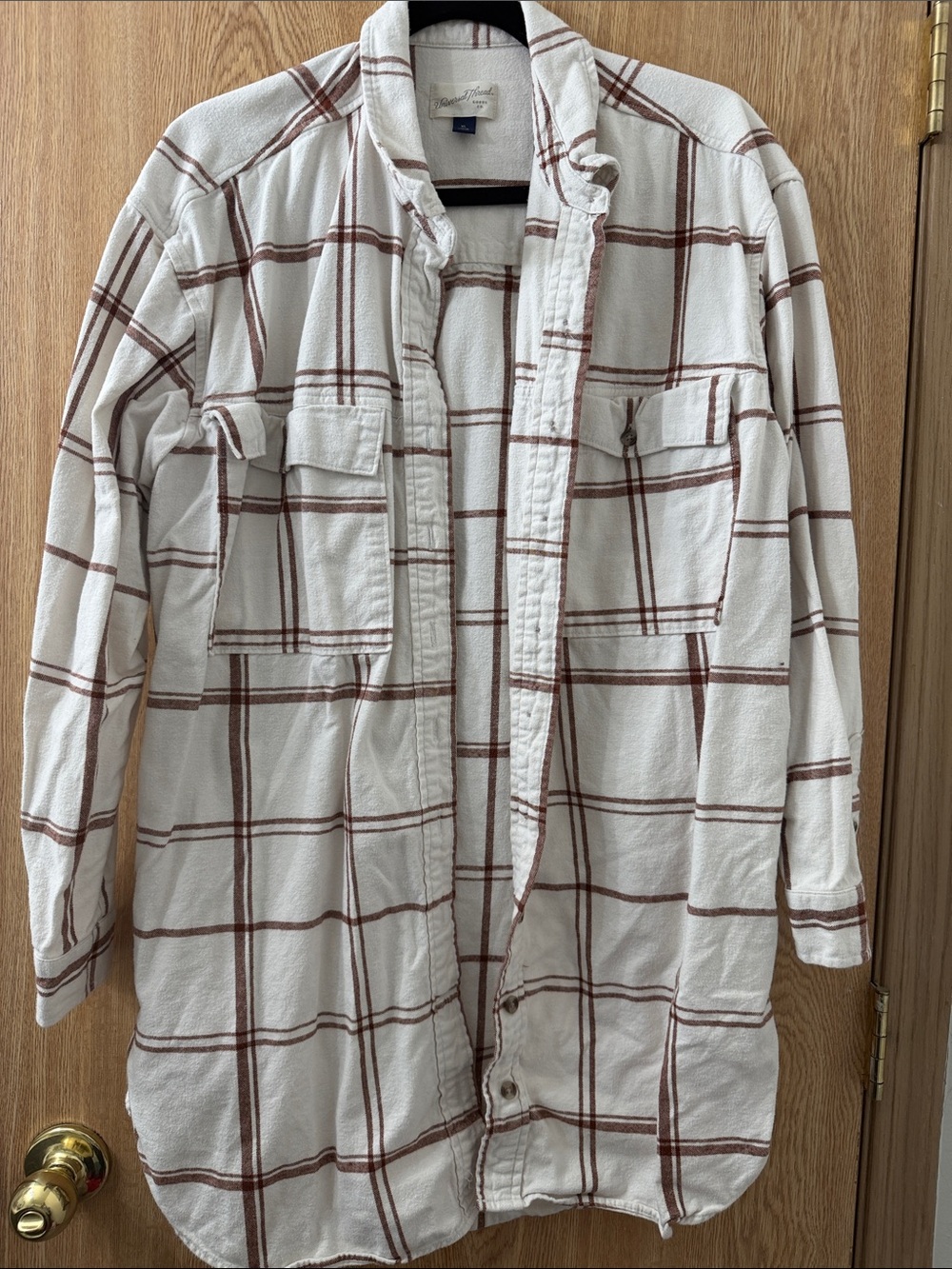 Universal Thread Cream and Brown Plaid Button-Down Shirt Jacket Long